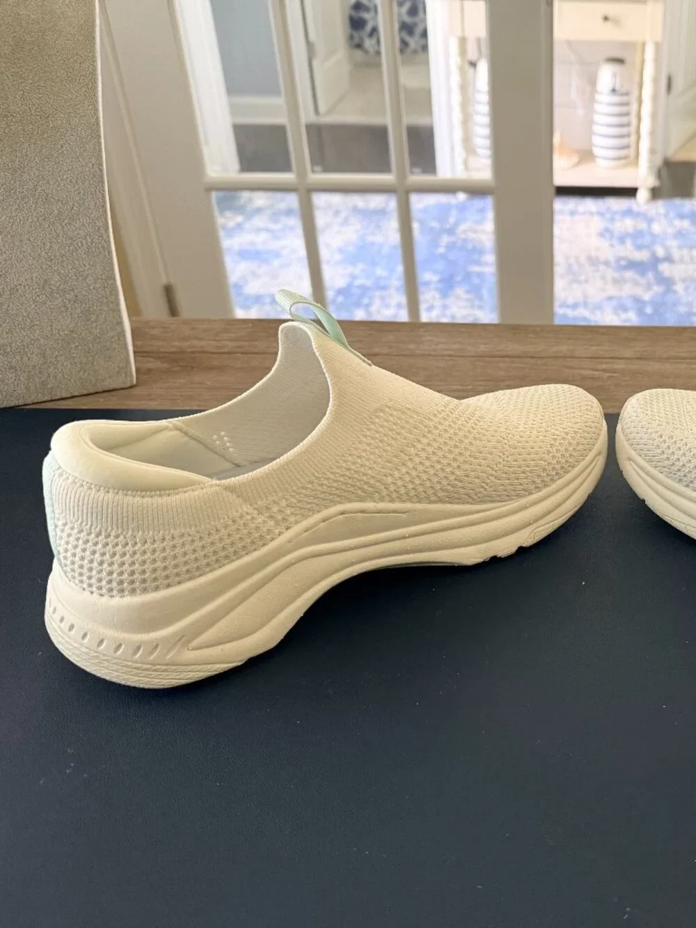 New Dansko Pep Knit Slip-On Shoe in White Size 40 (US 9.5-10) Without Box